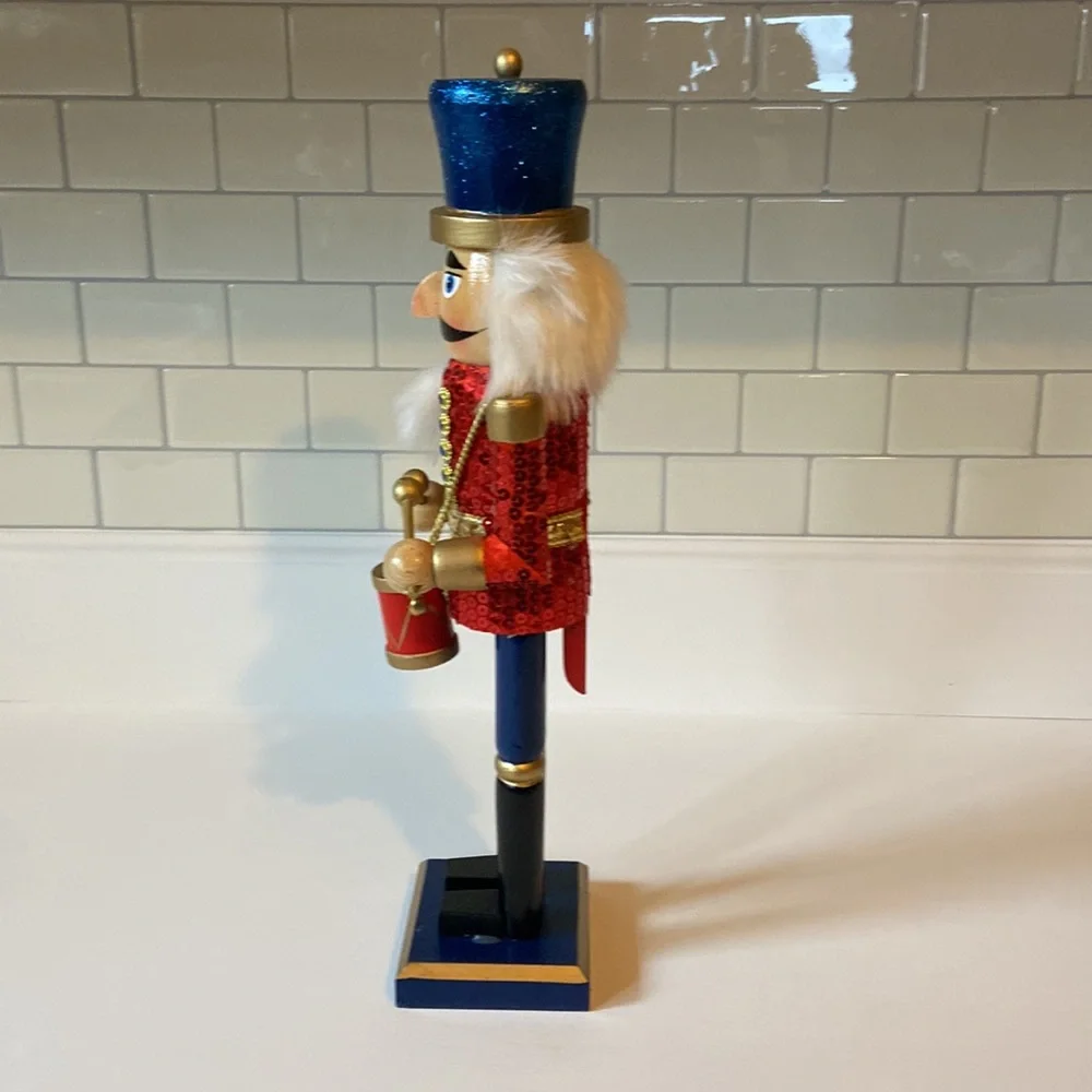 Nutcracker 15”‎ tall